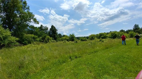 20 Oliver Rd, Enfield, CT 06082